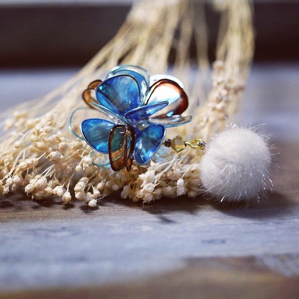 Hanakin花金 品品 藍 手作飾品耳環（一對）秋冬限定款 第1張的照片