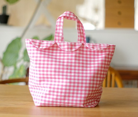 ギンガムスカラップのバッグ（ピンク） 1枚目の画像