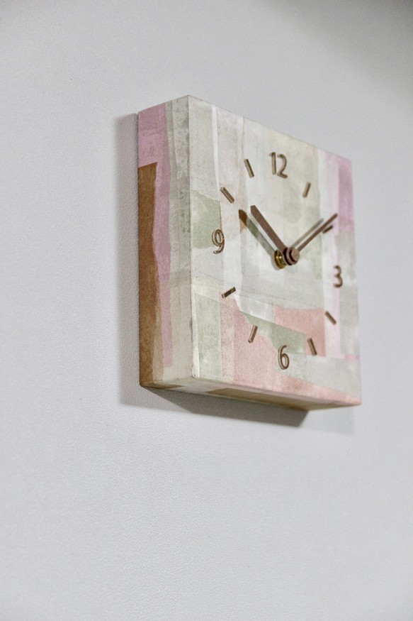 紙貼りの時計