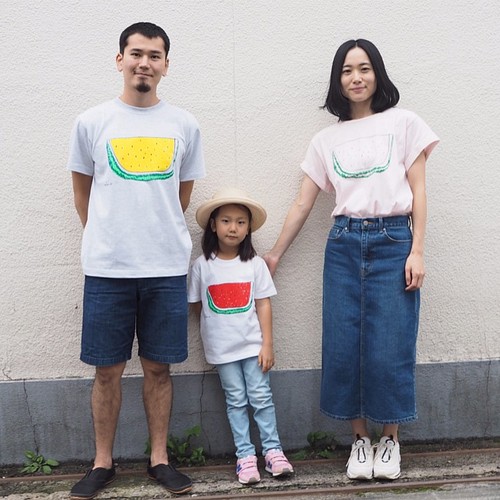 家族でお揃いコーデ3枚セット 彡 すいか メンズ ゆるふわモノクロレディース キッズベビーtシャツ お得なセット割引 子供服 Kodomoparadis 通販 Creema クリーマ ハンドメイド 手作り クラフト作品の販売サイト