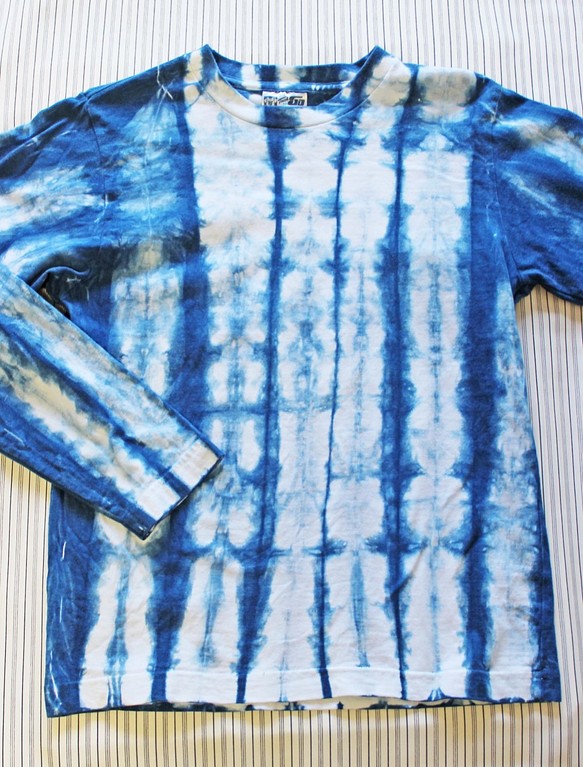 藍染め長袖　綿Tシャツ（ANT-10） 1枚目の画像