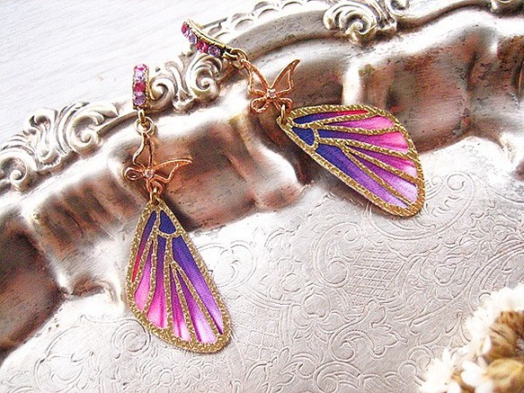 粉紫金線翩翩舞蝶翅耳環 第1張的照片