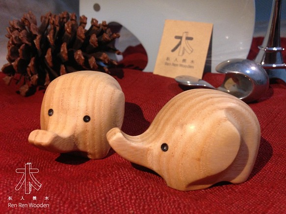 萬象更新  大象筷子架 新年新氣象  把快樂拴住  栓木大象造型筷子架 第1張的照片