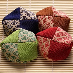 【受注生産】saku様オーダー品　４色お手玉と巾着（緑） 1枚目の画像