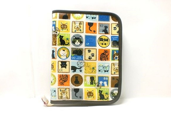 B6サイズの手帳・ブックカバー「猫の郵便屋さん」 1枚目の画像