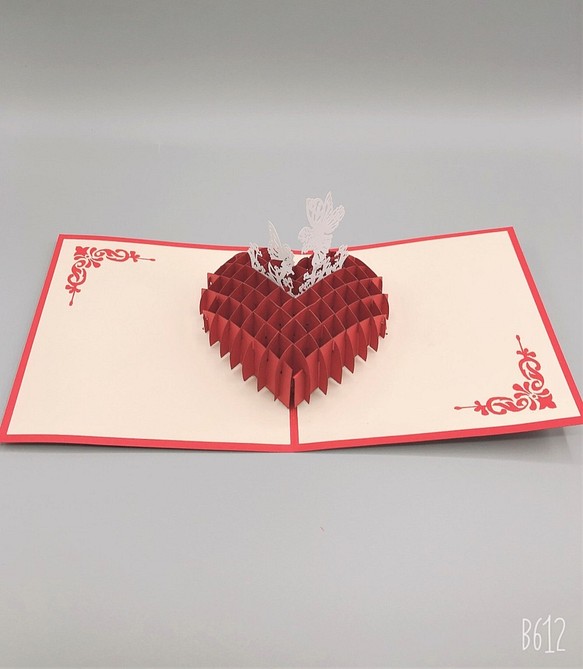 「大好きな人へ」期間限定！手作り切り紙ポップアップカード　恋のキューピッド　 1枚目の画像