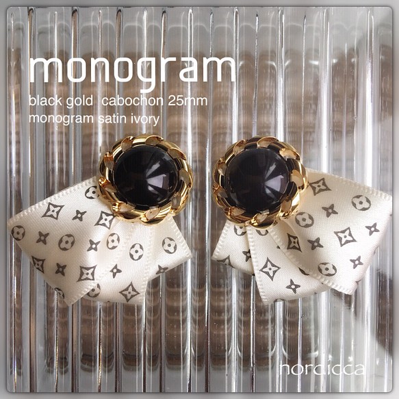 【earring】monogram- ivory 1枚目の画像