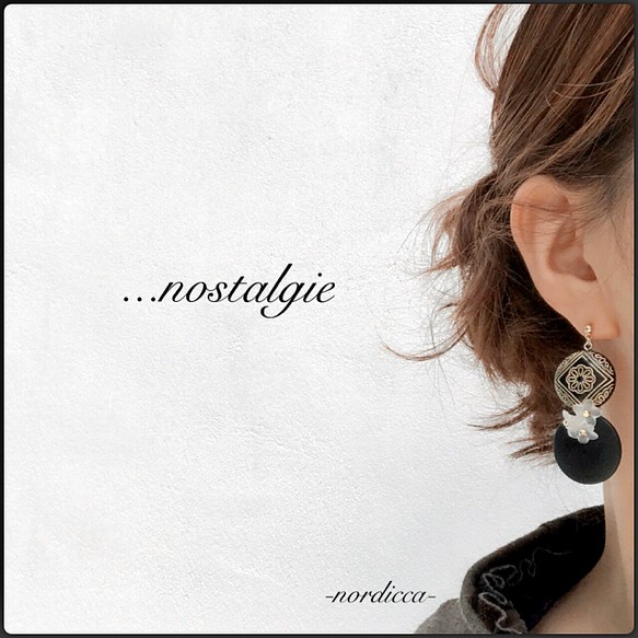 【earring】nostalgie-磨りガラスフラワー 1枚目の画像