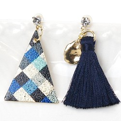 藍色三角形藝術盤飾和流蘇耳環[Pierce多變] 第1張的照片
