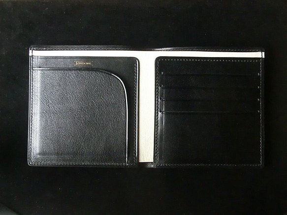 お札とカードの２つ折り財布　スマートスタイル、ビジネスにも。ブラック 1枚目の画像