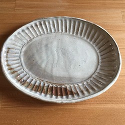 粉引 しのぎ手 楕円 パン皿 1枚目の画像