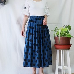 100％棉質隱形裙（自由/藍色波爾卡圓點） 第1張的照片