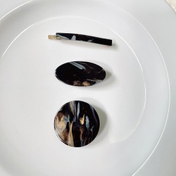 ヘアクリップ ヘアピン　大理石風　マーブル　シェル　ゴールドラメ　ブブラック　3個セット 1枚目の画像