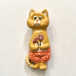 立体ブローチ(猫パンツ①) 1枚目の画像