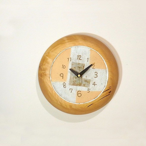 栃の木の丸い掛時計　NO.0706 1枚目の画像