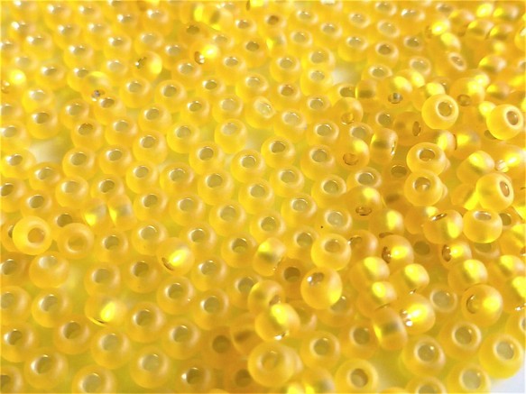 10g 2mm 磨砂玻璃黃色捷克種子珠 第1張的照片