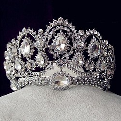 高級　ブライダル　ティアラ　ラインストーン　王冠　ヘッドバンドジュエリー 1枚目の画像