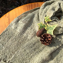【畑からの優しい贈り物】 手紡ぎオーガニック緑綿マフラー 1枚目の画像