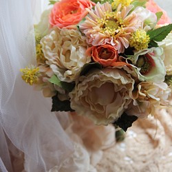 ブライダルブーケ、ヨーロピアンスタイルブーケ、ブーケ、ブーケ、オーダーメイドブーケ、結婚式の小さなもの、花を持って、花嫁介添人の 1枚目の画像