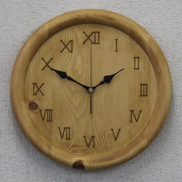 木製 掛け時計 ラウンドクロック Rome パイン材 丸型 無垢 自然塗料 1枚目の画像
