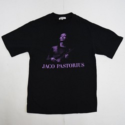 「JACO PASTORIUS」ver.4ジャズTシャツ（写真家・内山繁氏コラボ）ブラック　Mサイズ　WATERFALL 1枚目の画像