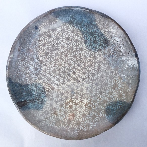 印花の中皿(ブルー)　17.5cm 1枚目の画像