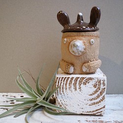 3rdfloor Studio｜手作陶器 戴帽熊（兔耳） 調味罐/置物杯 第1張的照片