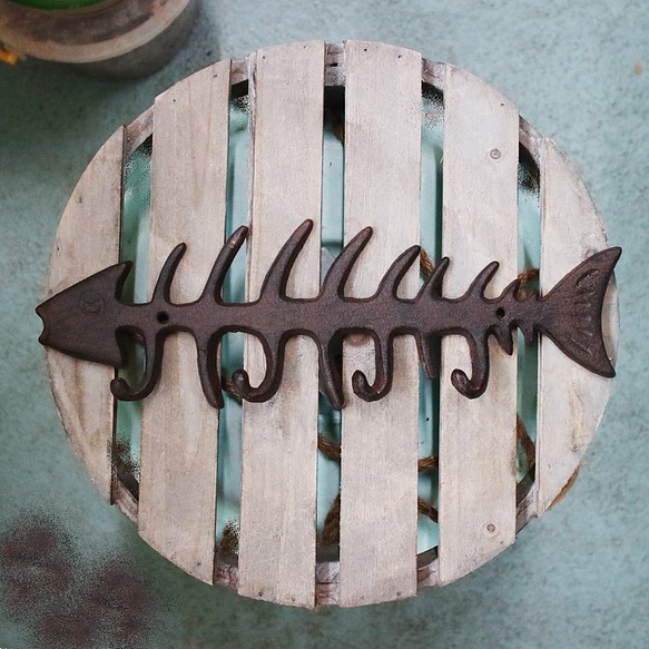 3rdfloor Studio｜魚骨頭造型鑄鐵掛勾 掛鉤 第1張的照片