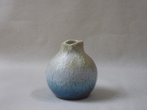 コロンとした陶製オブジェ(3) 1枚目の画像