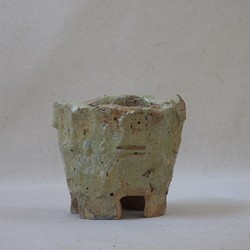 岩肌陶製植木鉢 1枚目の画像