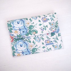リバティ 母子手帳ケース ローズ・エレン/ブルー B6サイズ 1枚目の画像