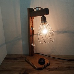 【癒しの灯り】昭和感たっぷり　電球カバー付きのレトロ調スタンドライト 1枚目の画像