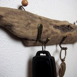 【流木一点物】流木のキーフック　鍵掛　玄関や廊下に 1枚目の画像