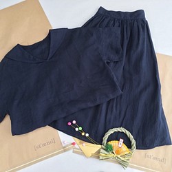 【お買得！】ログウッドで染めたセーラーカラーブラウス＋スカートセット 1枚目の画像