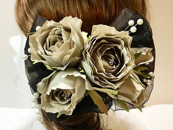 花の髪飾り　ヘッドドレス　アンティークグレーローズ　結婚式 パーティー お呼ばれ プレゼント　1807-ER 1枚目の画像