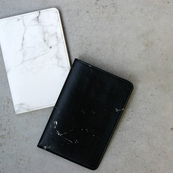 大理石紋護照套（黑） 第1張的照片