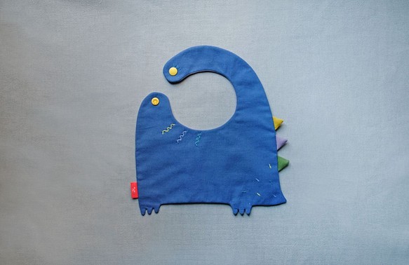 嬰兒恐龍造型圍兜兜 / 藍色 第1張的照片