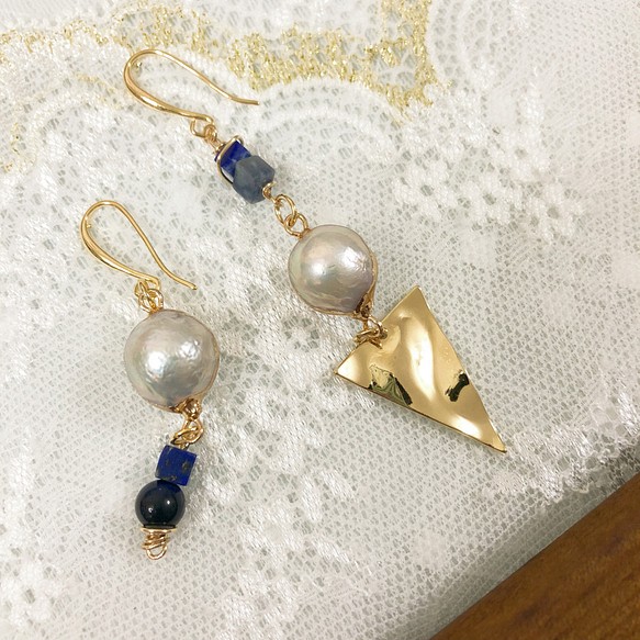 Chunky pearl and mini wrapped stone earring 第1張的照片
