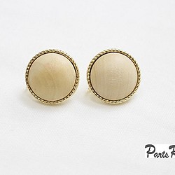 [2件]木製圓形耳環[米色] [鈦金屬無扣] -mt-2455 第1張的照片