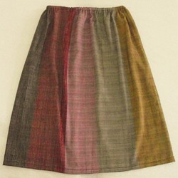 手織り♡虹色筒型スカート 1枚目の画像