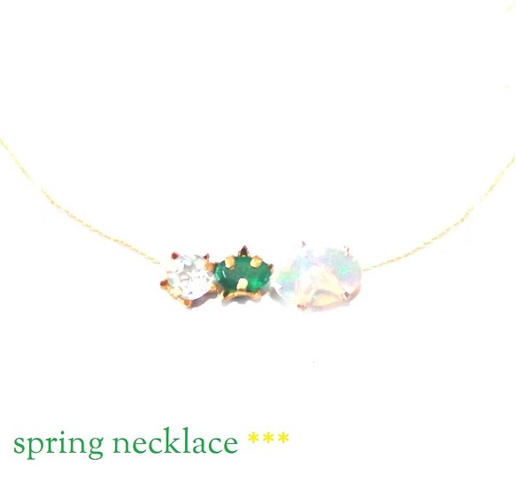 k10- spring green - Opal & emerald & Blue Topaz Necklace 1枚目の画像