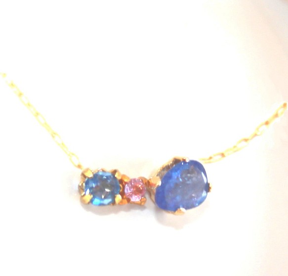 blue ribon - Tanzanite & Pink & Blue Sapphire Necklace www