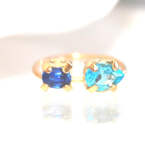 k10 - color - Sapphire & Topaz Ring 1枚目の画像