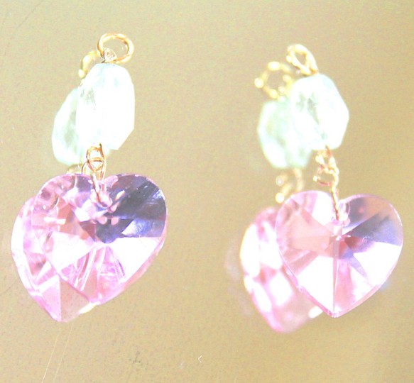 Creema限定 k18gp Green amethyst & hearts earrings +"sapphire" 1枚目の画像