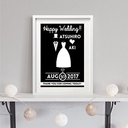結婚式や入籍のお祝いに！モノトーンなブライダル・ウェディングウェルカムボード#TUXEDO&DRESS2(A4) 1枚目の画像