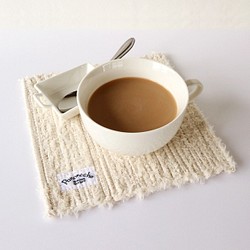 【裂き織】コーヒーマット　デニムホワイト　手織り 1枚目の画像