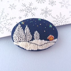 100％本物 クリスマス☆雪の結晶 手刺繍ブローチ ヘアゴム 