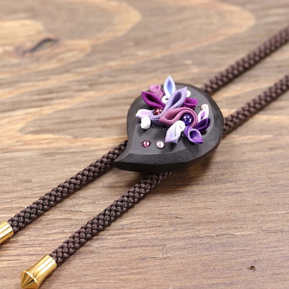 旋鈕工作環領帶&lt;紫&gt;烏木純絲 第1張的照片