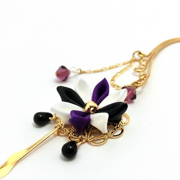 旋鈕工作耳鉤&lt;B紫色&gt; [小花]單色Trico顏色施華洛世奇和服 第1張的照片