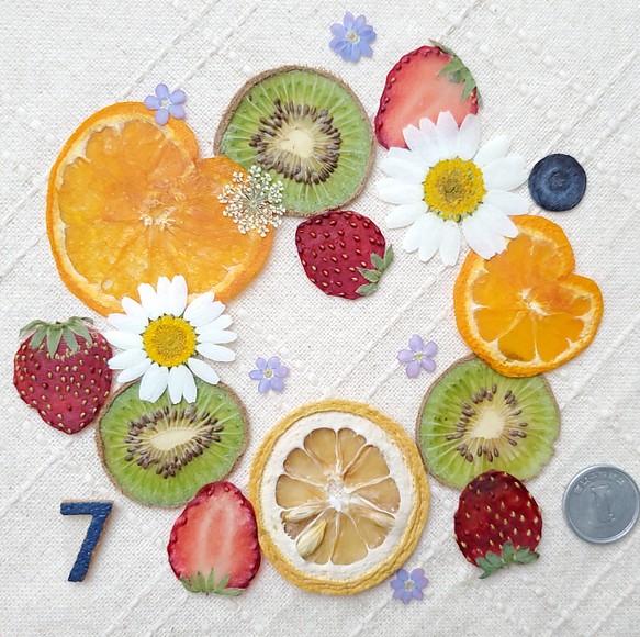押しフルーツ ハートみかんセット⑦ ハンドメイド素材 パーツ レジン ドライフルーツ 飾り 1枚目の画像